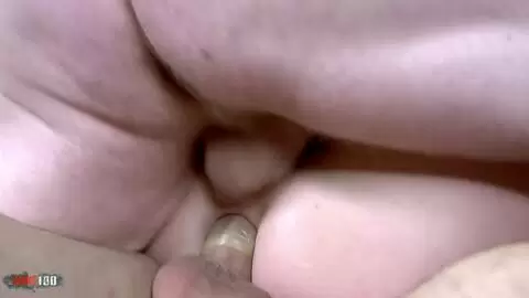 La MILF rubia Charlie recibe una doble penetración en un trío con Kevin White y Terry Kemaco photo 10