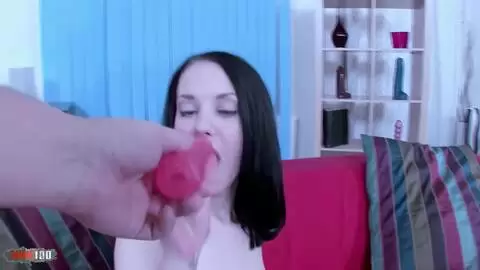 ¿Plástico o gran polla humana? photo 02