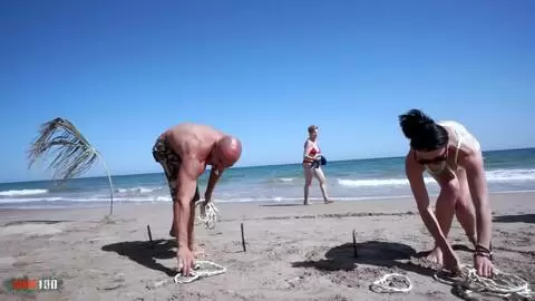 Prueba de inmunidad en la playa y sodomía profunda con Justine photo 03