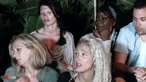 Prueba de inmunidad en la playa y sodomía profunda con Justine photo 13