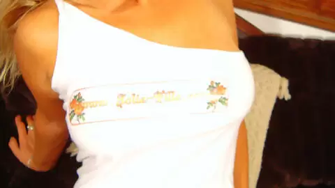 Electra posando  photo 4