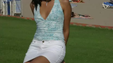 Emilce haciendo un strip   photo 2