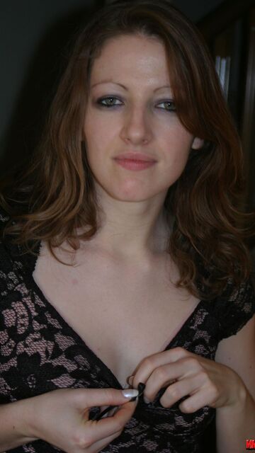 Emy Foto Sexy Gratis #073