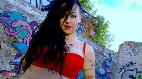 La francesa Eva Lange en una escena caliente photo 9