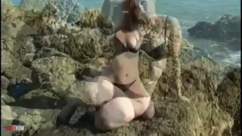 Eva Ross desnudandose   photo 04