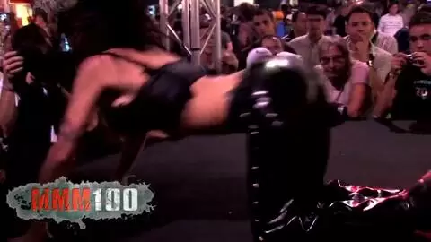 Segundo video del show de Nina Roberts en Ficeb 2007 photo 11