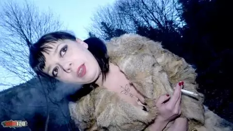 Nikao recoge a la puta francesa Hedone para follarla duramente con semen en sus grandes tetas photo 01