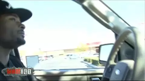 Morena flaca India Summer follada por una gran polla negra con corrida facial photo 01