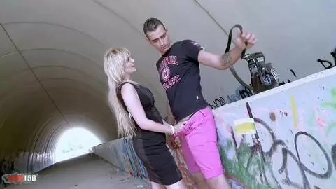 La tetona rumana Ivana Rosano follando al aire libre photo 02