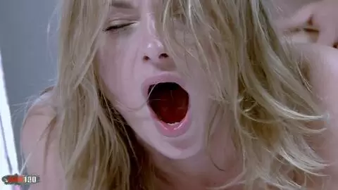 La flaca estrella porno rusa Ivana Sugar follando salvajemente con el semental español Juan Lucho photo 14