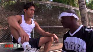 Follando gay interracial con j