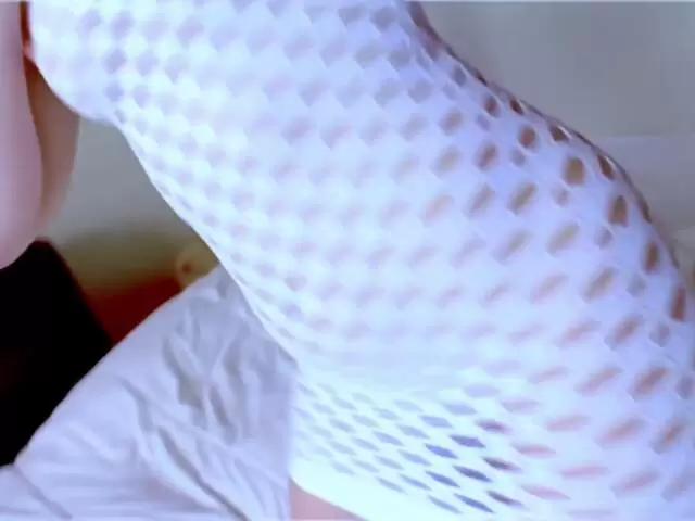 Sesión de fotos con la joven amateur francesa Jemi Sommer con botas blancas photo 6