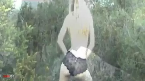 Jessica haciendo un strip   photo 09