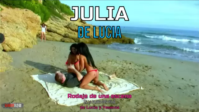 Rodaje de una escena en la playa co...