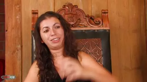 Kelly Toma desnudandose   photo 13