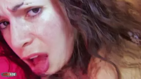 Kelly Toma La pequeña sumisa árabe se lo toma duro con Terry Kemaco photo 12