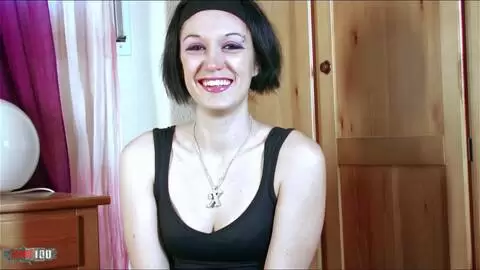 Entrevista sexy con Kenza Suck 