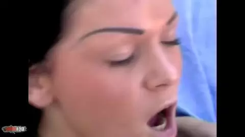 Una de las primeras escenas de Kristina Bella photo 13