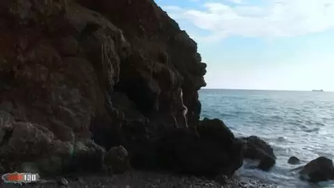 Lady Margaux enseñando su cuerpo  al lado del mar   photo 12