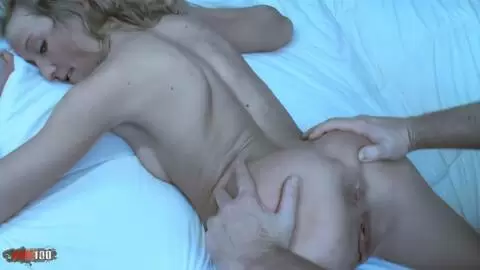 El primer anal de la rubia belga Lady Margaux con Terry Kemaco en una intensa sesión de dormitorio - Remasterizado photo 09