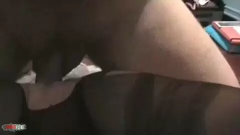 Follada dura y corrida facial para Lena Harrys photo 08