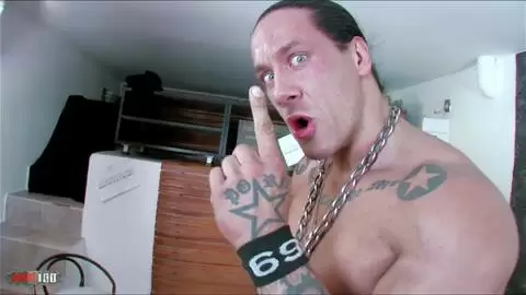 2 locos folladores por el culo de la guapa francesa Lena Luminescente photo 15