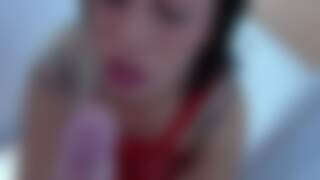 QuÃ© delicia dejarse mamar por un...