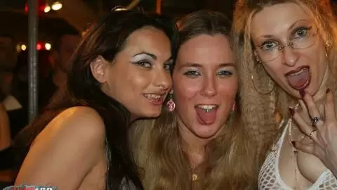 Lille 2006 desnudandose   photo 15