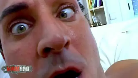 Dos jóvenes francesas Lola Bella y Angie Kiss disfrutando de una buena polla española photo 12