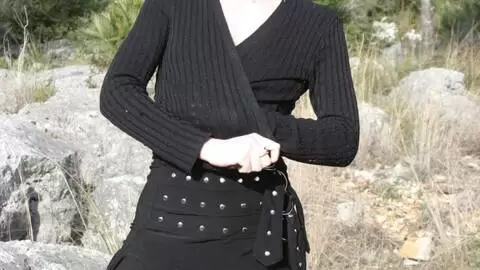 Mahylis desnudandose  en el bosque  photo 11