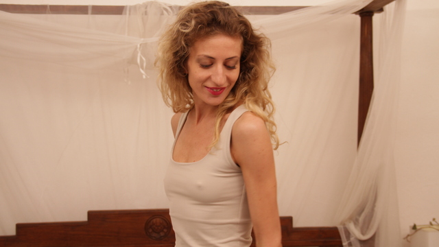 Mally Cherry Photo 4