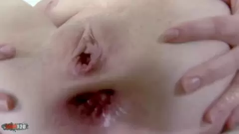 Hermosa joven rusa follada duro por el culo photo 10