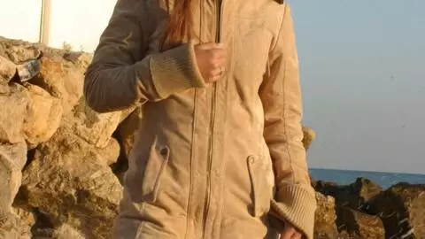 Marta posando  en la playa  photo 5