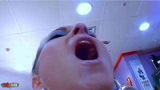 Jorge y moana en plena escena 