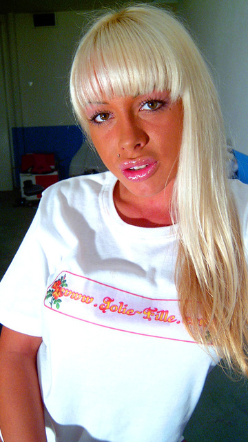 Mona Green Foto Sexy Gratis #002