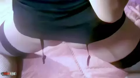 Preciosa rubia polaca de grandes tetas Monadelux haciendo un strip en el dormitorio photo 07