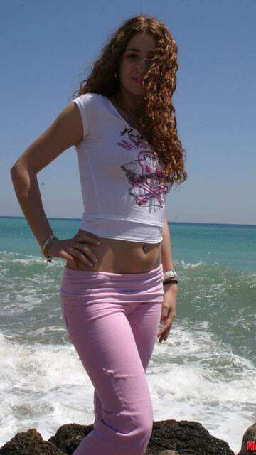 Monica Ledesma Foto Sexy Gratis #029