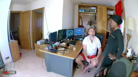 Le rompen el coño y el culo a Naomi Lionness  photo 01