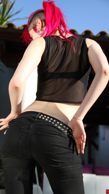 Nerea Falco Foto Sexy Gratis #002