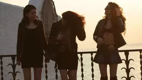 Alys Rebel posando   photo 6