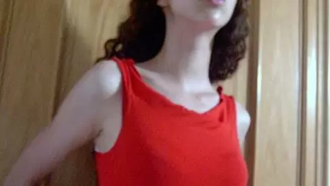 Safia desnudandose   photo 9