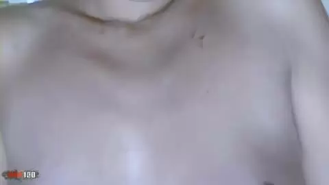 Sandra haciendo un strip  photo 12