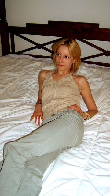 Sarai Foto Sexy Gratis #004