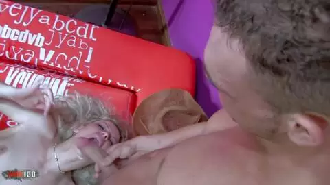 Follada anal y doble penetración para esta zorra francesa rubia photo 15