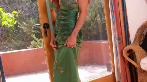 Shannon Kelly haciendo un strip   photo 16