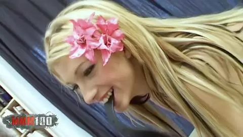 La bomba rubia Sonia Baby es golpeada por Jorge Fernández photo 03