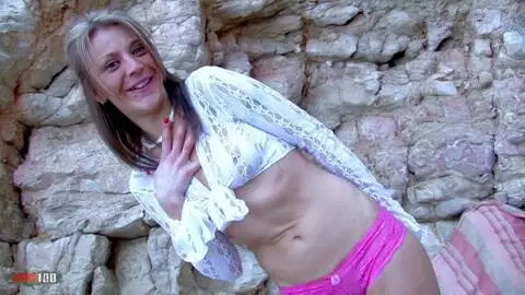 Skinny Spanish Nena Sonia Lion follada con fuerza en el culo en la playa por Terry Kemaco photo 01