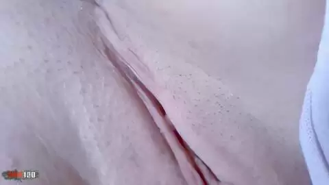 La encantadora joven Sonia Sanchez haciendo un striptease caliente photo 14