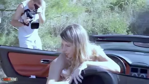 Sesión de fotos al aire libre con la sublime rubia checa Suzana photo 01