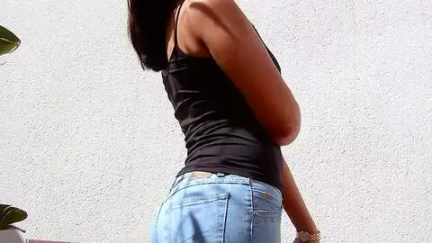 Tequila posando   photo 2